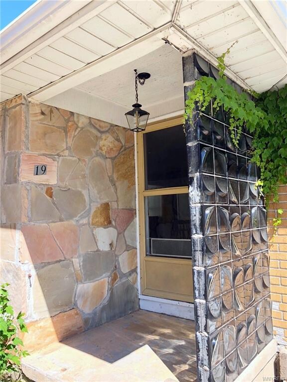 19 Brundage Ave, North Tonawanda, NY 14120 - photo 2