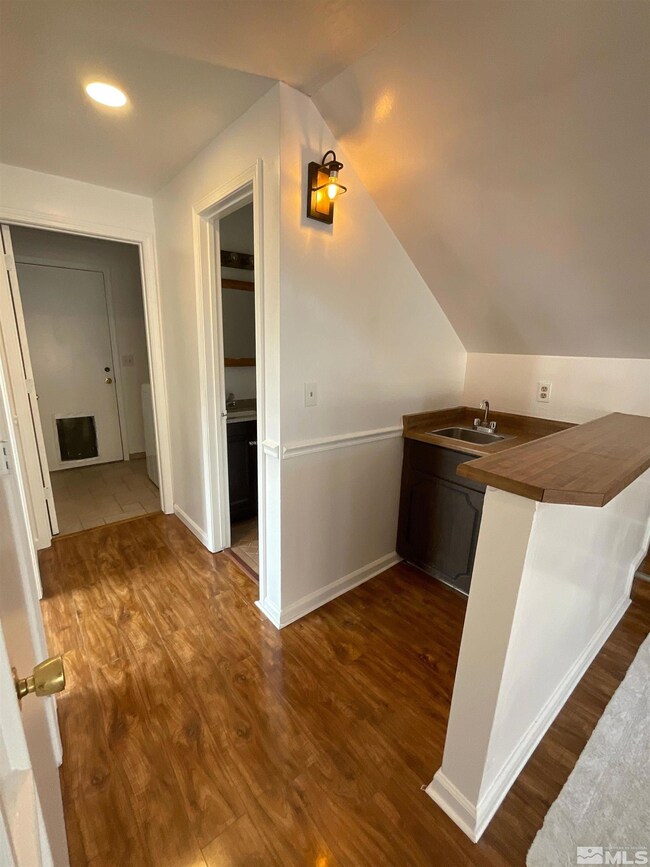 3268 Bunker Hill Ln, Sparks, NV 89431 - photo 4