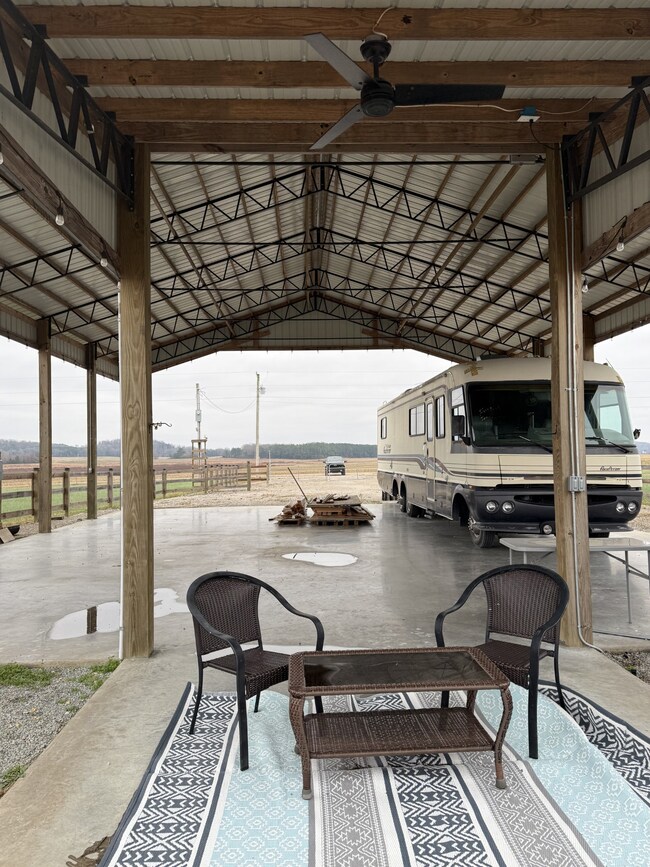 2571 Hardin Bottom River Rd, Clifton, TN 38425 - photo 4