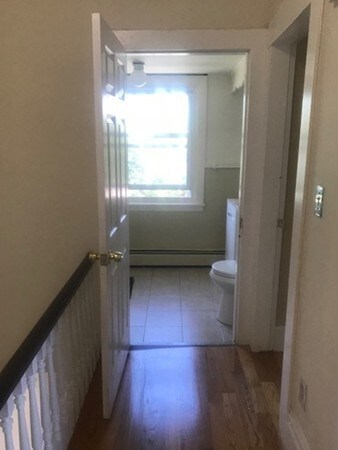 31 Union Ct unit 2, Lynn, MA 01902 - photo 2