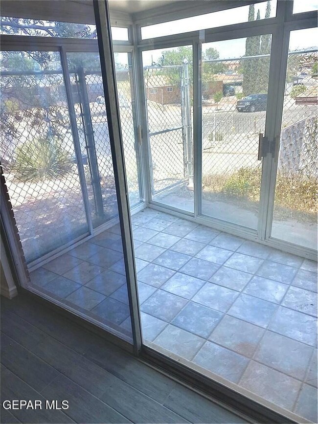 7809 Hemlock St, El Paso, TX 79925 - photo 5