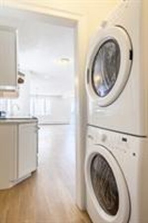 52 Humphrey St unit 2, Swampscott, MA 01907 - photo 5