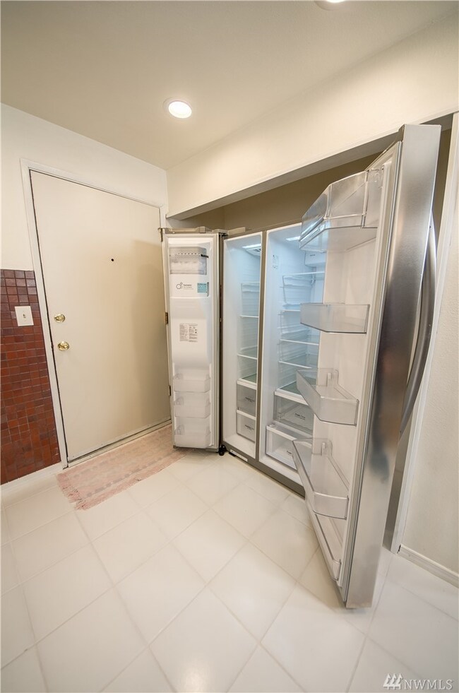 2937 76th Ave SE unit D31, Mercer Island, WA 98040 - photo 5