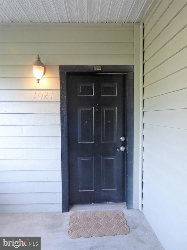 12163 Penderview Terrace unit 1021, Fairfax, VA 22033 - photo 3