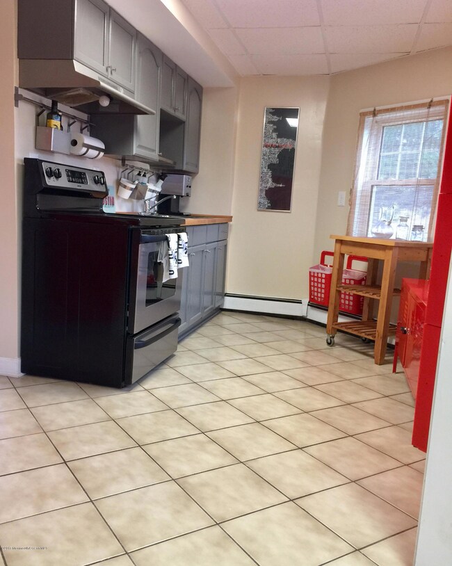 Kitchen (2)