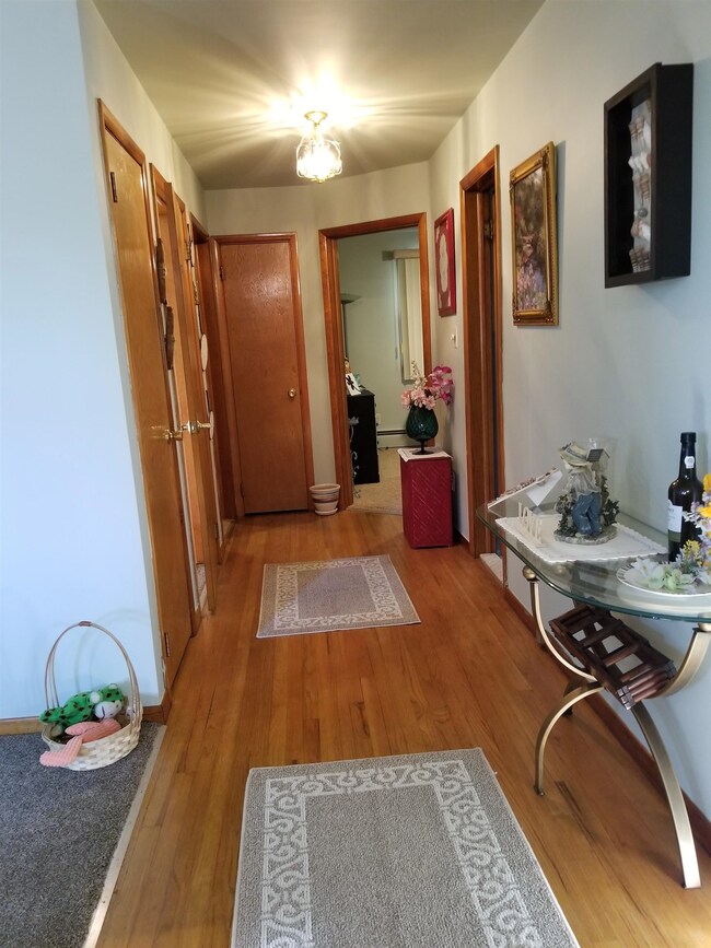 334A Stegman Pkwy, Jersey City, NJ 07305 - photo 4