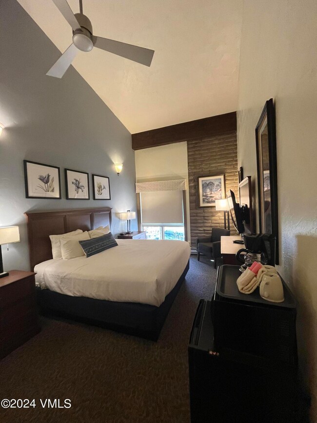 2405 primary bed