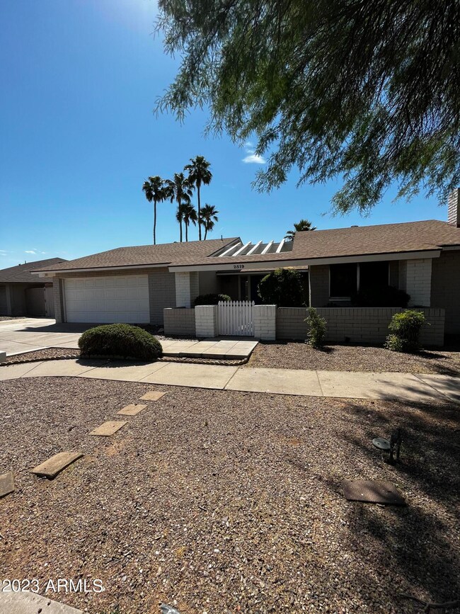 2519 S Pennington, Mesa, AZ 85202 - photo 2