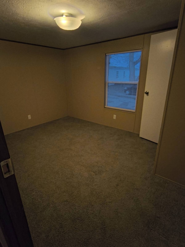 1214 Roseport Rd unit 6, Wathena, KS 66090 - photo 3