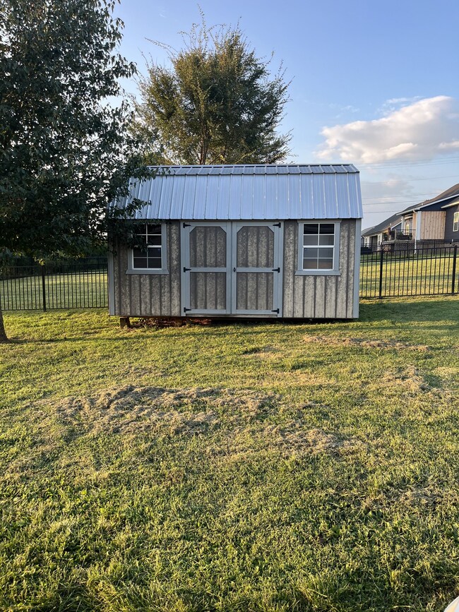 151 Brown Ln, Shelbyville, TN 37160 - photo 3