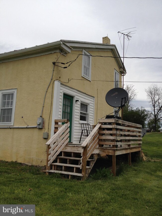 2593 Red Gate Rd, Boyce, VA 22620 - photo 2