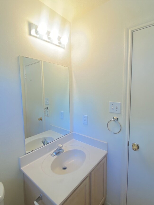 2222 Havenhouse Dr, Spring, TX 77386 - photo 7