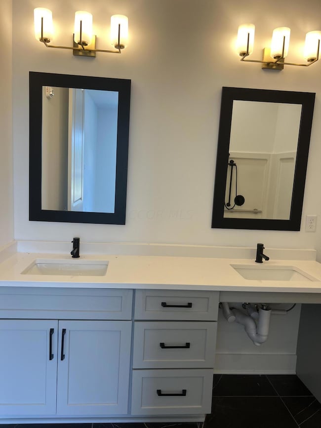 2879 Kobuk Dr unit 202, Columbus, OH 43228 - photo 3