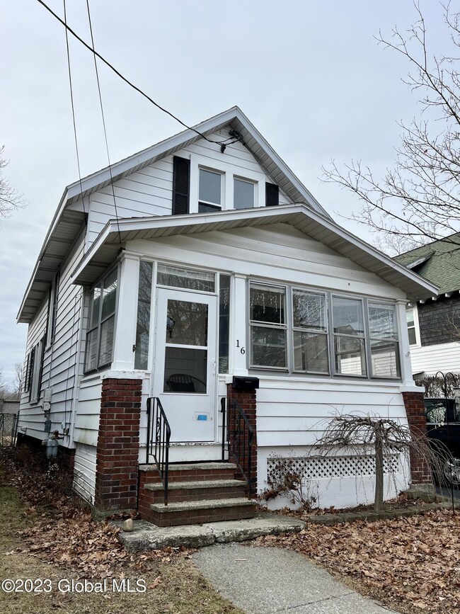 16 Mereline Ave, Albany, NY 12209 - photo 2