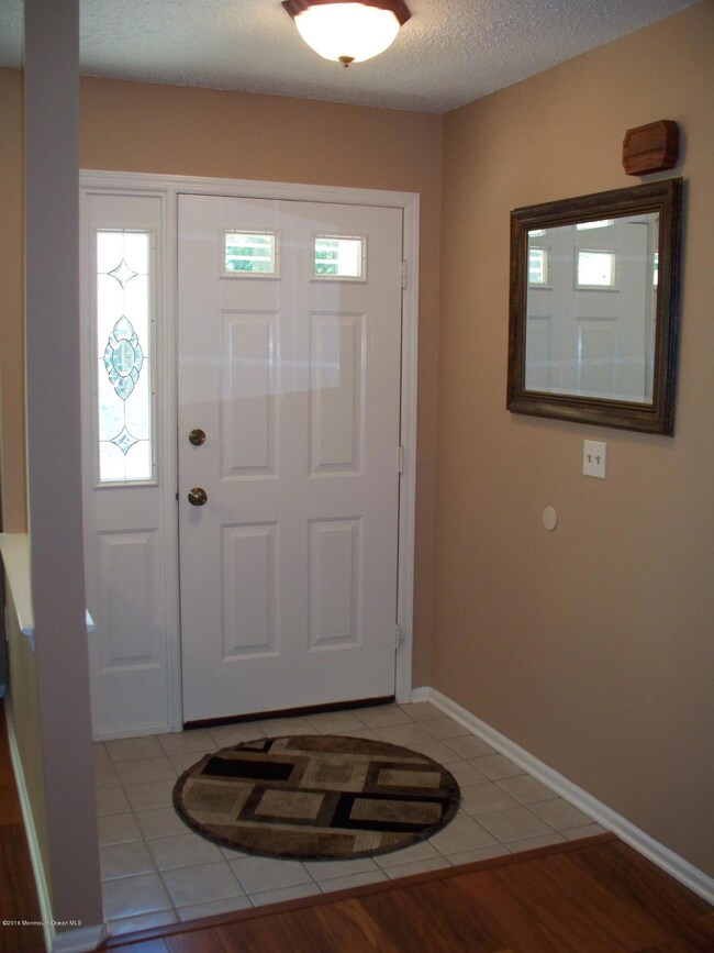 2 Foyer