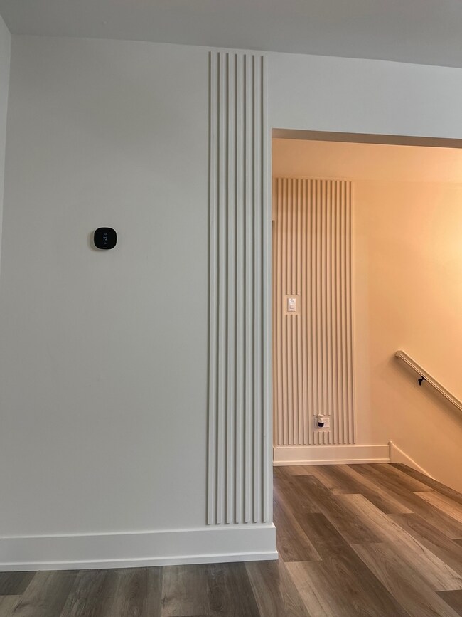 18621 Golfview Dr, Hazel Crest, IL 60429 - photo 3