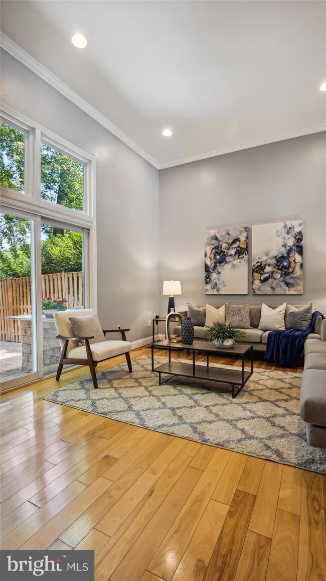 11876 Abercorn Ct, Reston, VA 20191 - photo 6