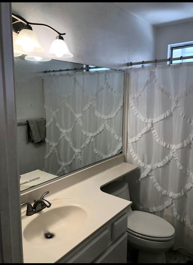 37452 17th St E, Palmdale, CA 93550 - photo 6