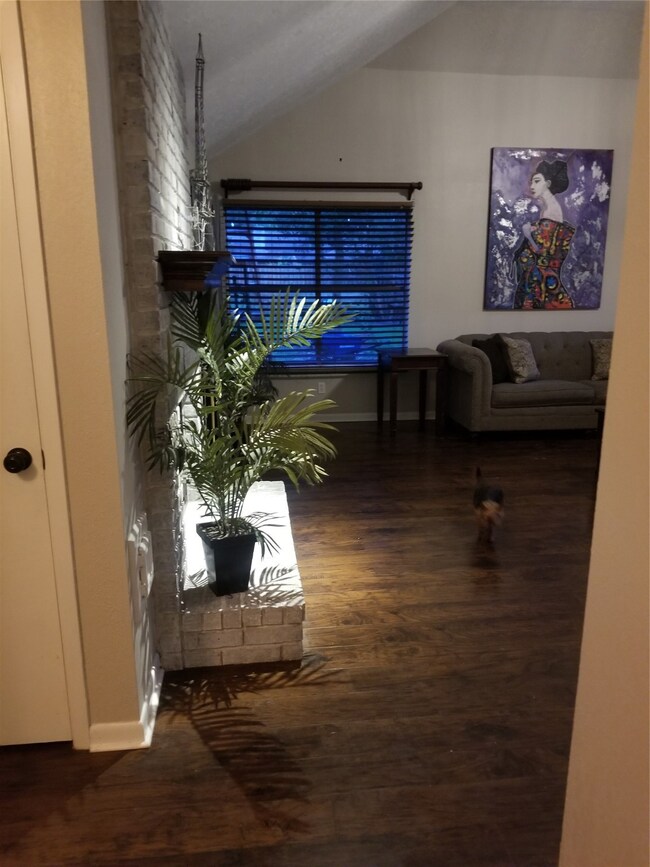 25706 Oakhurst Dr, Spring, TX 77386 - photo 3