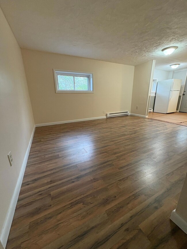 219 Joy Glen unit 101, Effort, PA 18330 - photo 3