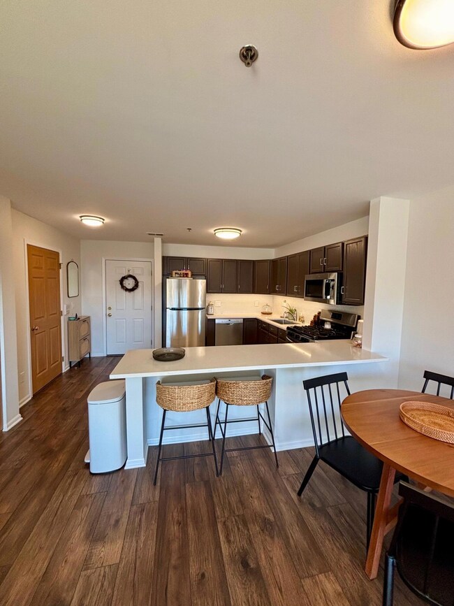 316 56th St unit 313, Kenosha, WI 53140 - photo 2