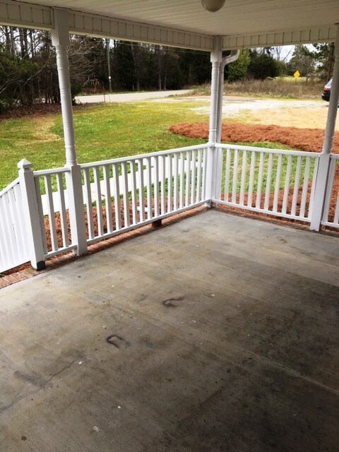 Wide Front Porch