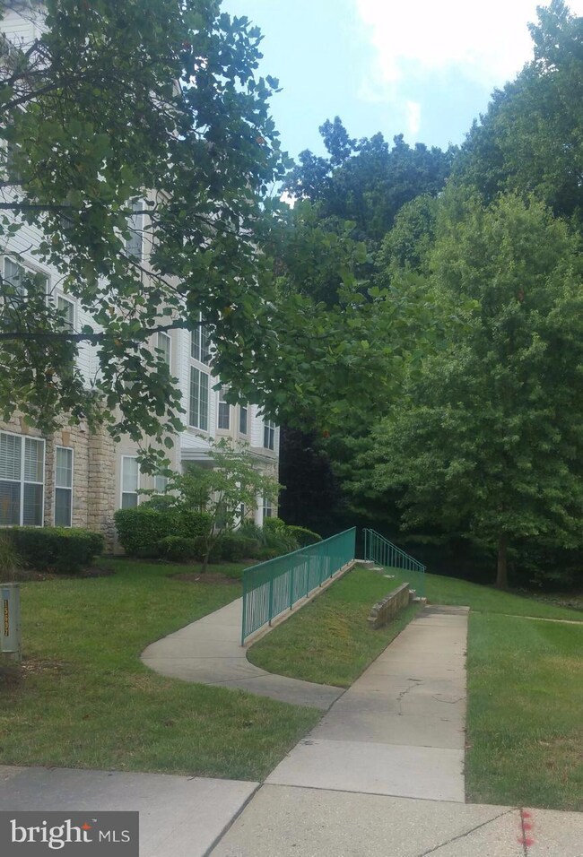 15607 Everglade Ln unit 3, Bowie, MD 20716 - photo 2