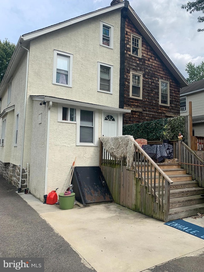 122 Beverly Ave, Lansdowne, PA 19050 - photo 4