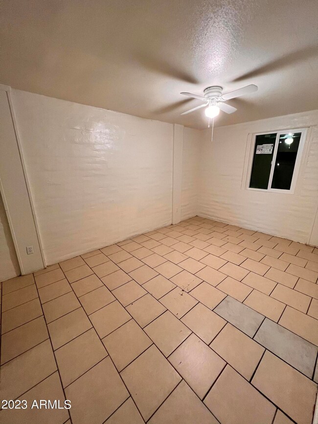 2333 W Glenrosa Ave unit 107, Phoenix, AZ 85015 - photo 7