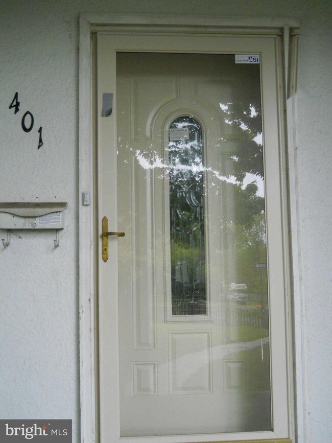 401 Old Home Rd, Baltimore, MD 21206 - photo 5