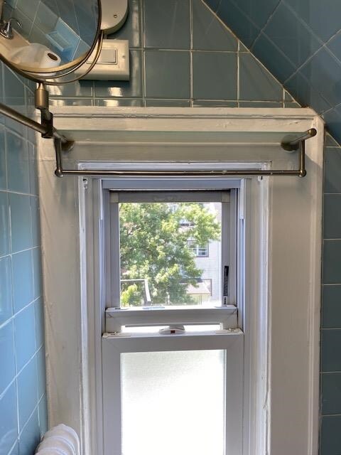 21 48th St unit 3, Weehawken, NJ 07086 - photo 2