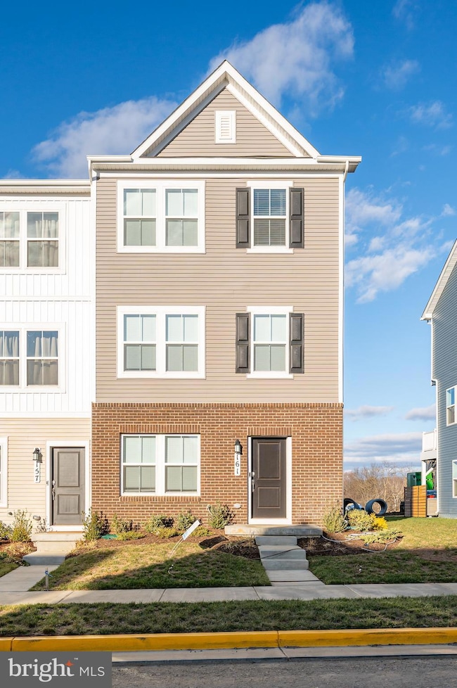 161 Swan Field Ave, Ranson, WV - photo 2