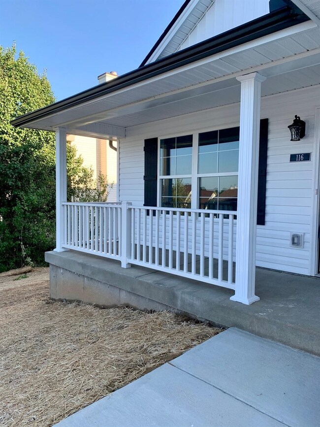 116 Murifield Ct, Frankfort, KY 40601 - photo 5
