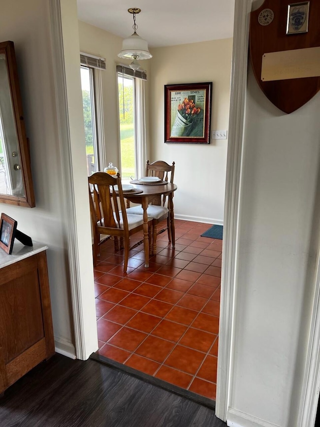 1220 Elliston Ln, Versailles, KY 40383 - photo 4