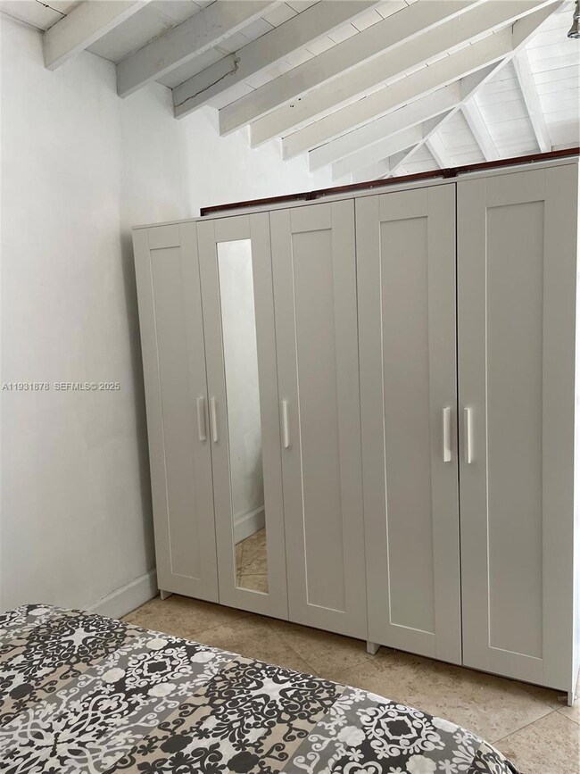 1365 Marseille Dr unit 1, Miami Beach, FL 33141 - photo 5