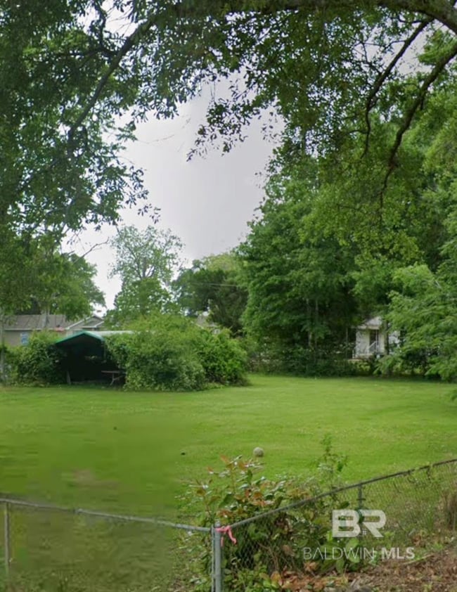 5166 W Union Ave, Loxley, AL 36551 - photo 2