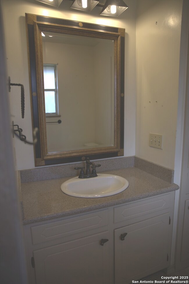 5503 Reynolds Rd, Austin, TX 78749 - photo 7