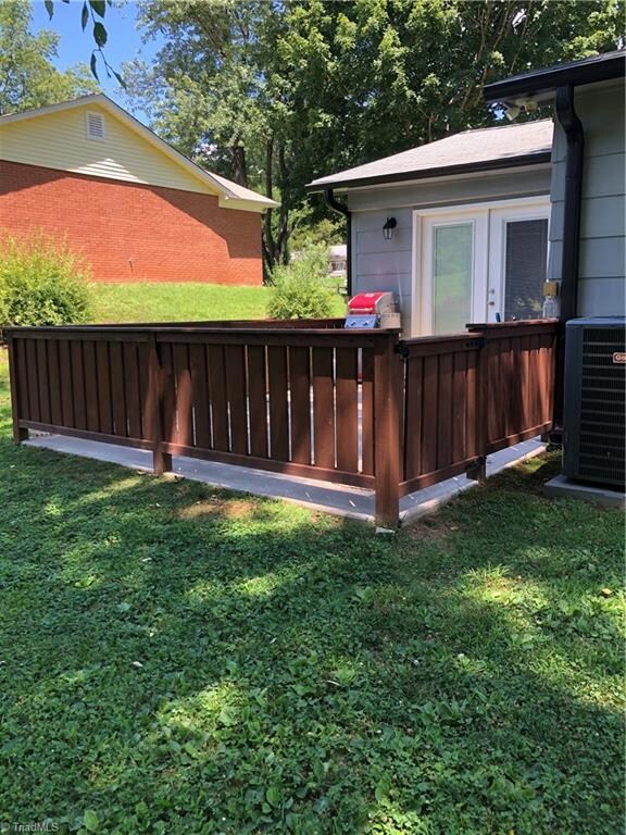 354 Northfield Dr, King, NC 27021 - photo 6