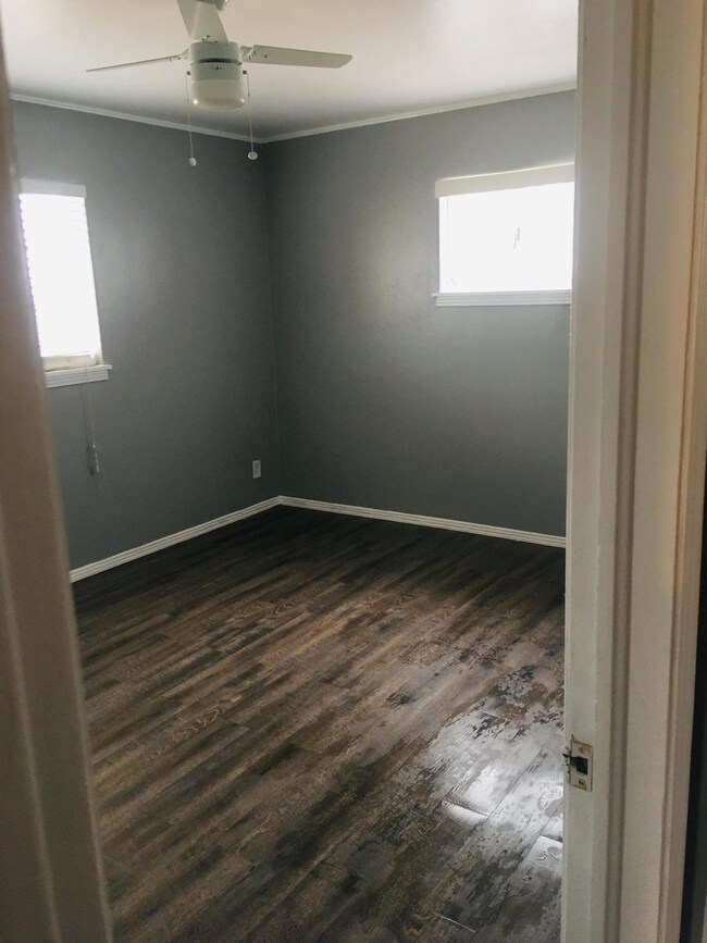 7812 Bois d Arc Dr, El Paso, TX 79925 - photo 6