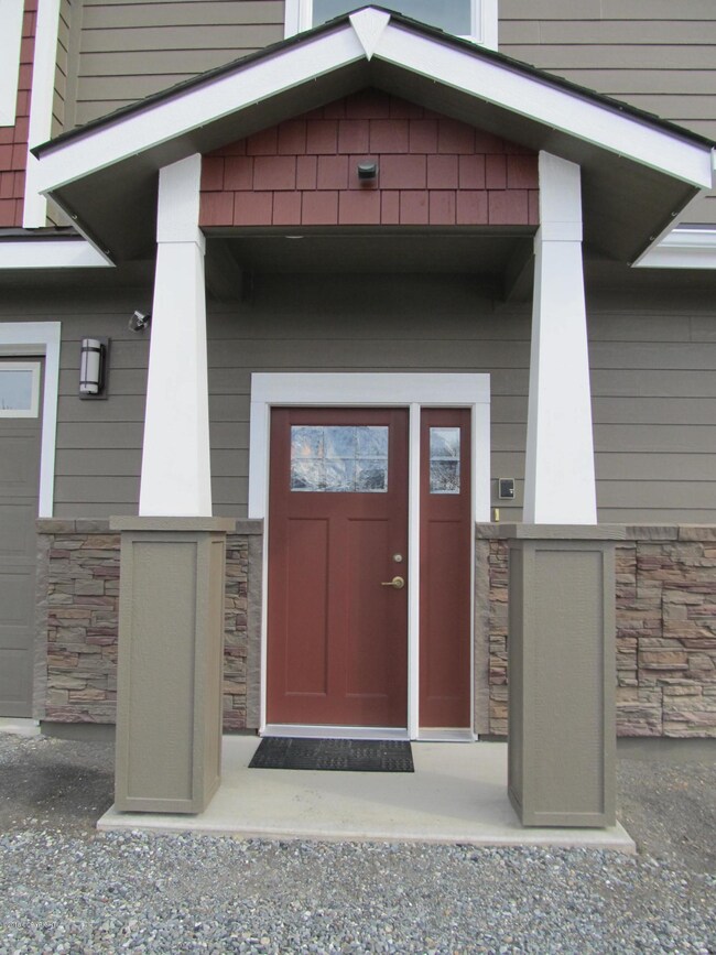 Home Exterior (3)