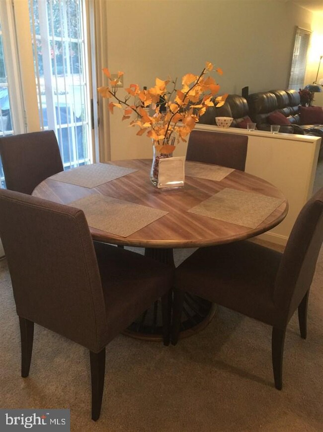 201 Crescent Dr, Hershey, PA 17033 - photo 6