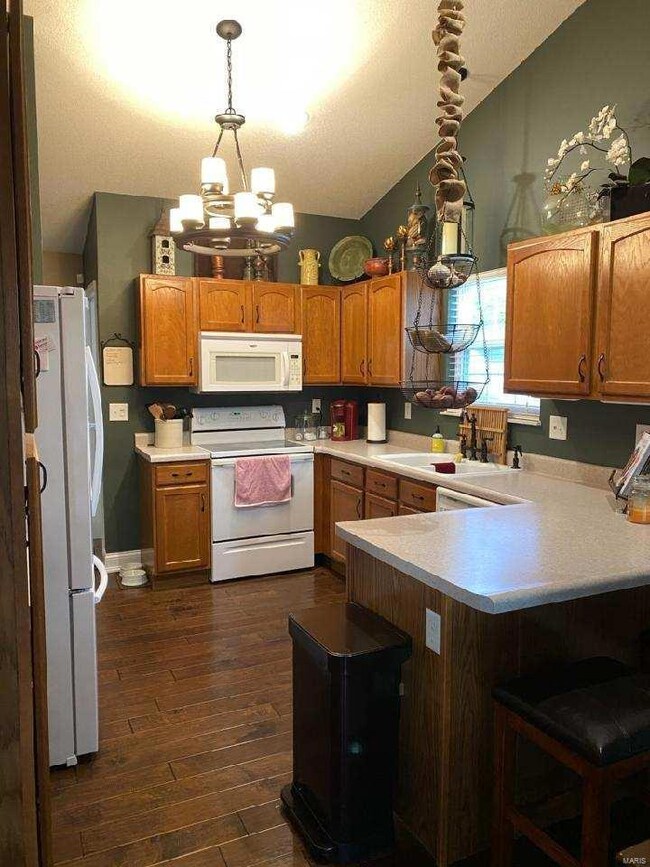 908 Woodland Dr, Maryville, IL 62062 - photo 7