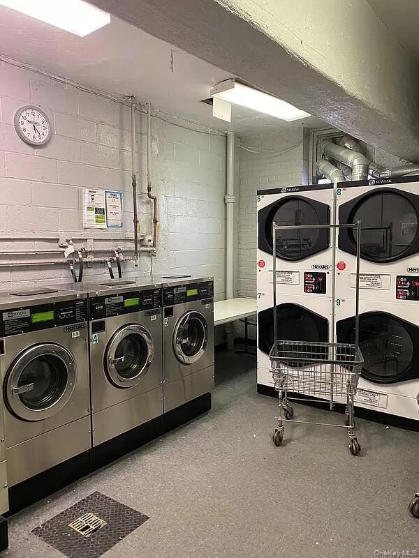 53-11 90th St, Elmhurst, NY 11373 - photo 4