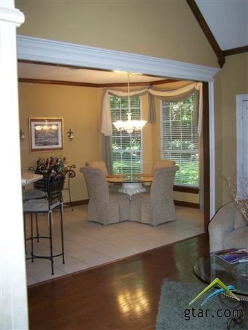 3814 3814 Long Leaf Dr, Tyler, TX 75707 - photo 6