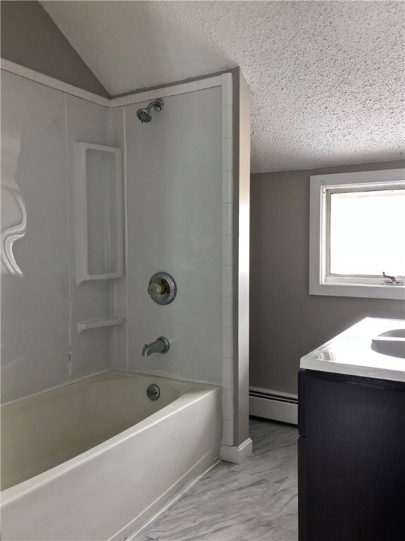 917 Roosevelt Ave, Pawtucket, RI 02860 - photo 5