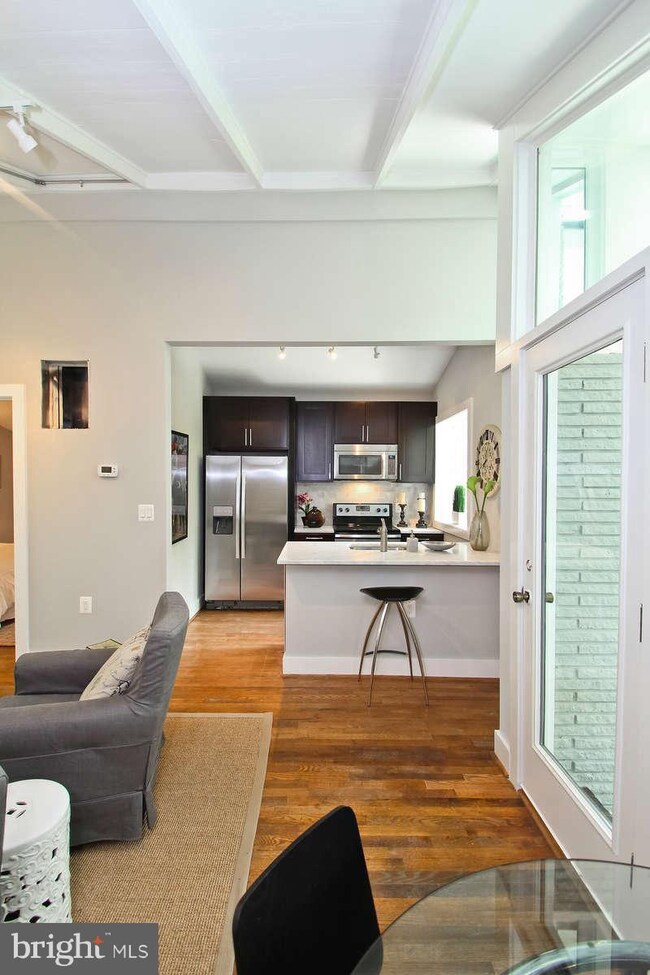 1 Freemont Ave, Takoma Park, MD 20912 - photo 3