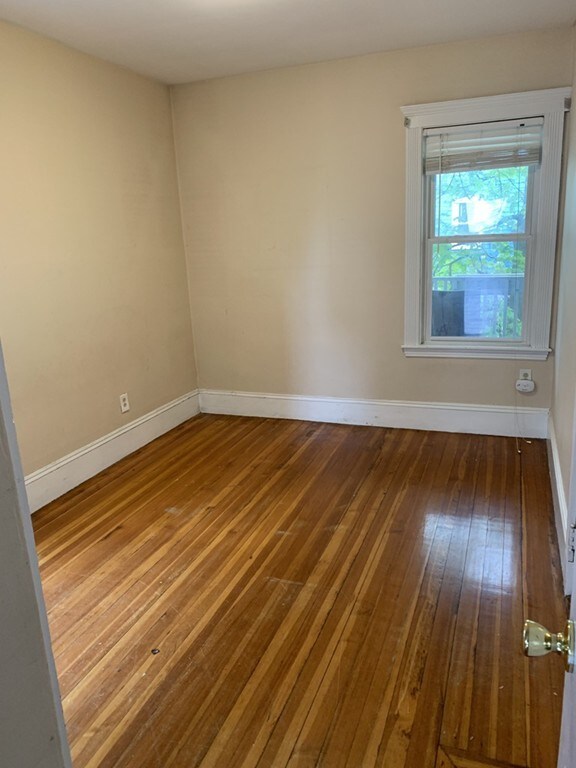 18 N Munroe Terrace unit 1, Dorchester, MA 02122 - photo 5