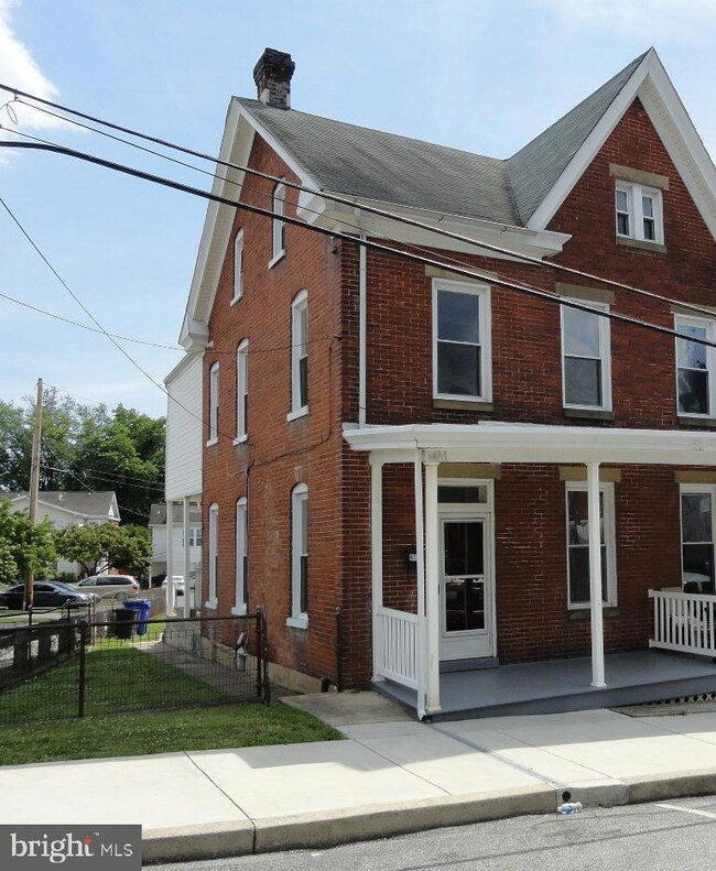 813 Concord St, Hagerstown, MD 21740 - photo 4