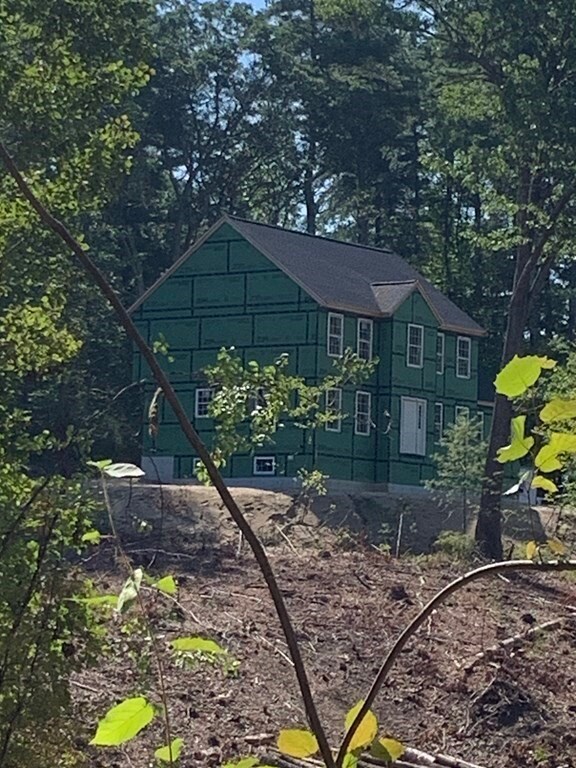 98 W Meadow Rd, Townsend, MA 01474 - photo 2