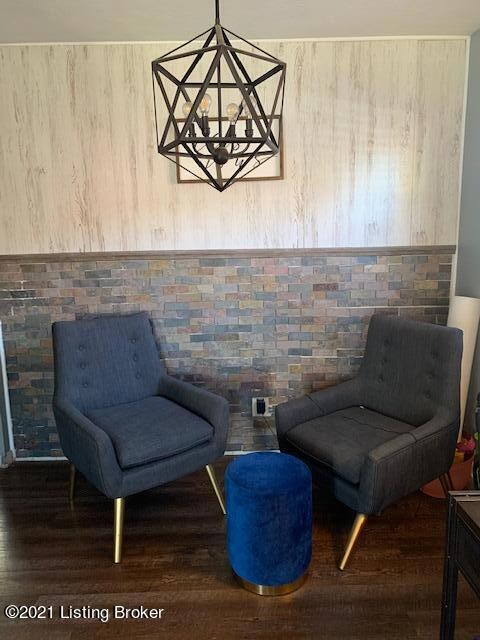 9410 Doewood Ln, Louisville, KY 40291 - photo 3